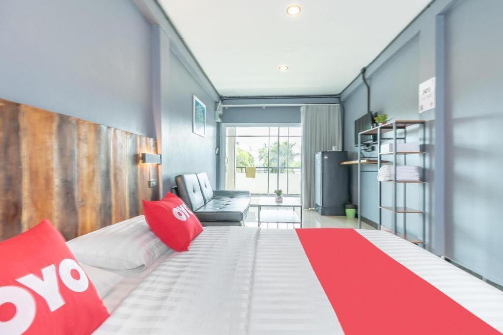 Oyo 75305 T Park Pak Chong Hotel Му Си Екстериор снимка